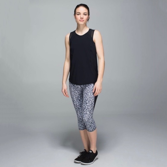 Lululemon Top Speed Cropped Running Leggings (17" Inseam) - Picture 3 of 9